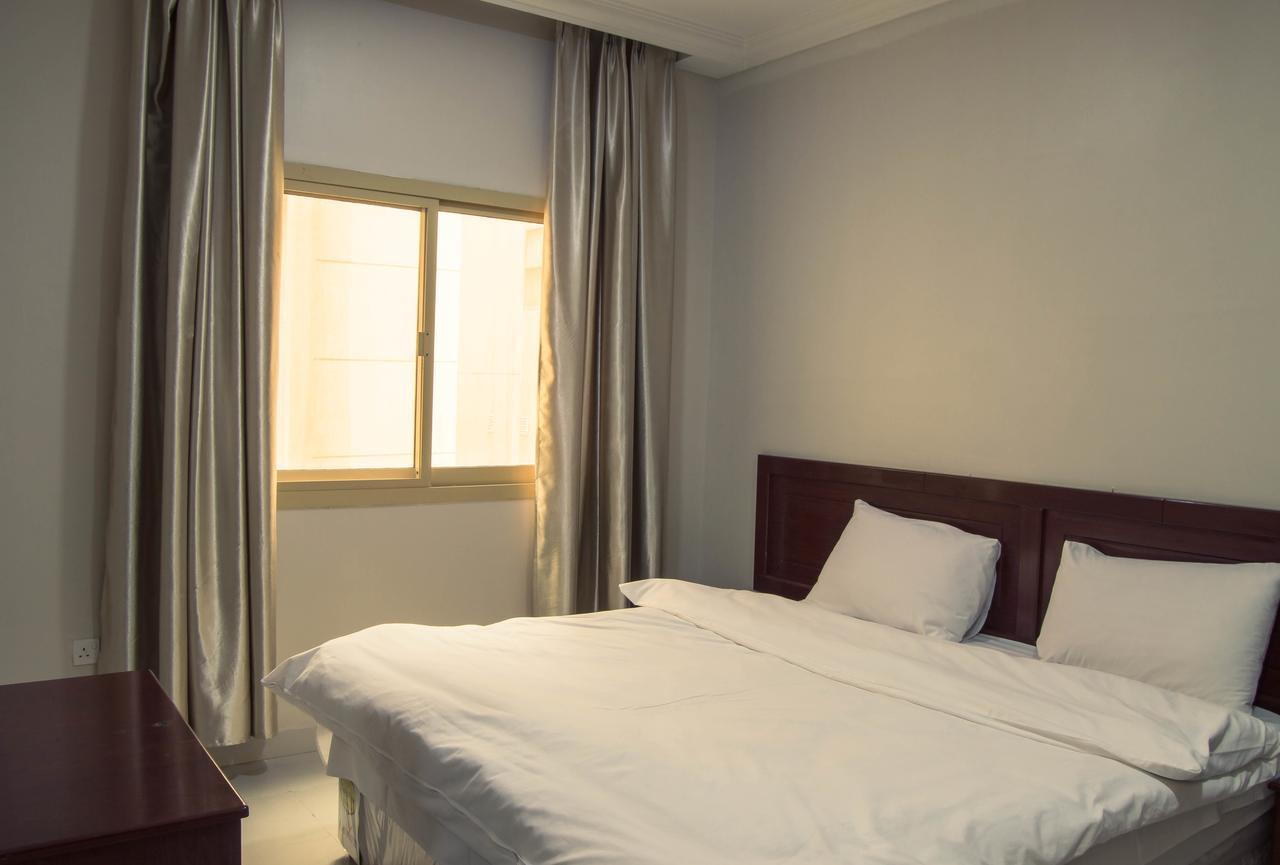 Wardah Hotel Apartments Sharjah Exterior foto